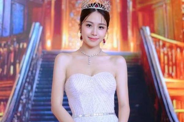 港姐面相解析：揭秘美丽背后的运势密码